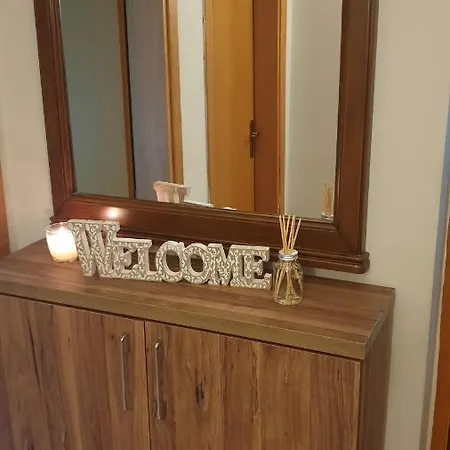 Splendid * Τίρανα